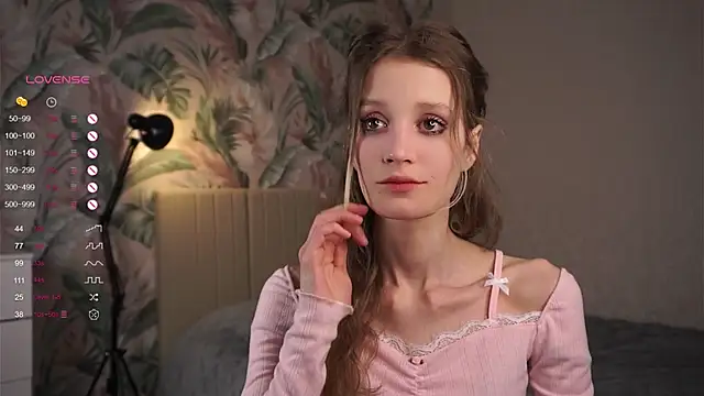 WildaHeldreth online show from 03-09-25, 06:11