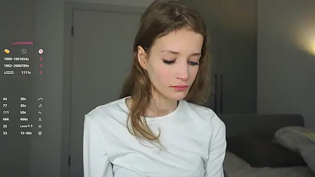 WildaHeldreth online show from 10-25-25, 04:57