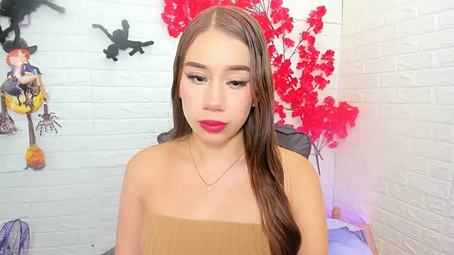 BarbieGirl    online show from 10-29-25, 05:31