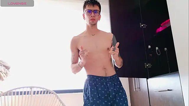 MATT SHADOWS7 online show from 02-08-26, 03:48