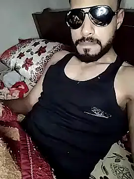 Snapshot of mahmod_d chatting on 02-05-25, 06:02 mahmod d online show from 02-05-25, 06:02