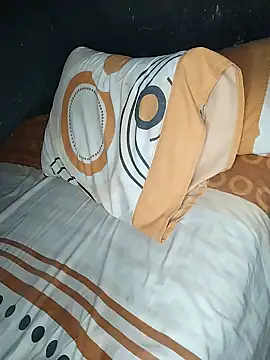 Snapshot of mahmod_d chatting on 09-16-25, 04:35 mahmod d online show from 09-16-25, 04:35