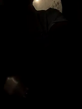 Snapshot of pietjepuk1310 chatting on 10-24-25, 10:39 pietjepuk1310 online show from 10-24-25, 10:39