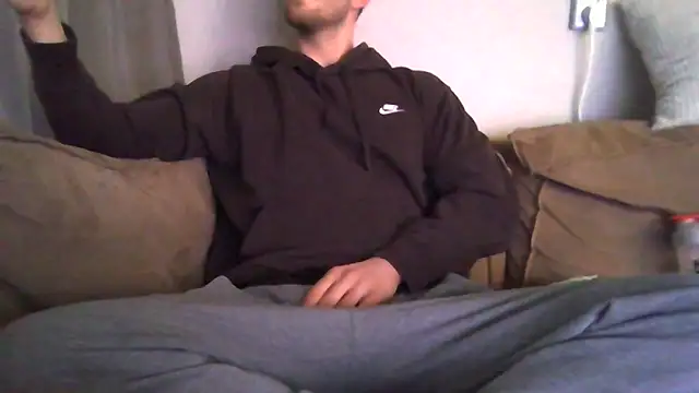 Snapshot of pietjepuk1310 chatting on 03-04-26, 08:53 pietjepuk1310 online show from 03-04-26, 08:53