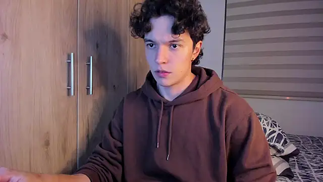 Snapshot of Mastrangelo_xxx chatting on 10-09-25, 04:21 Mastrangelo xxx online show from 10-09-25, 04:21