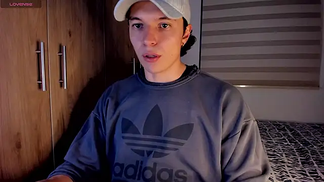 Mastrangelo xxx online show from 03-17-26, 03:55