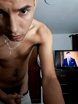 Maty hot 01 online show from 03-17-25, 11:43