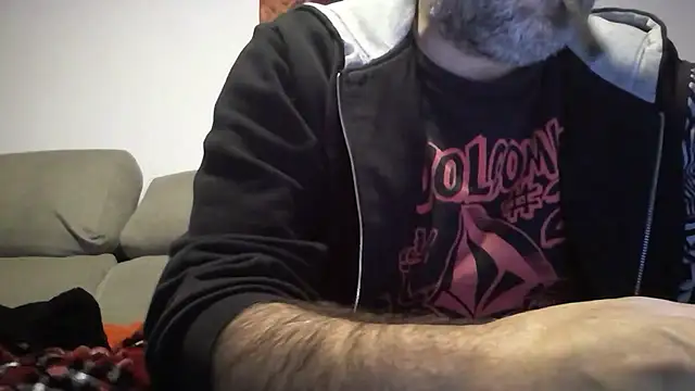 Snapshot of arka6 chatting on 03-08-26, 08:34 arka6 online show from 03-08-26, 08:34