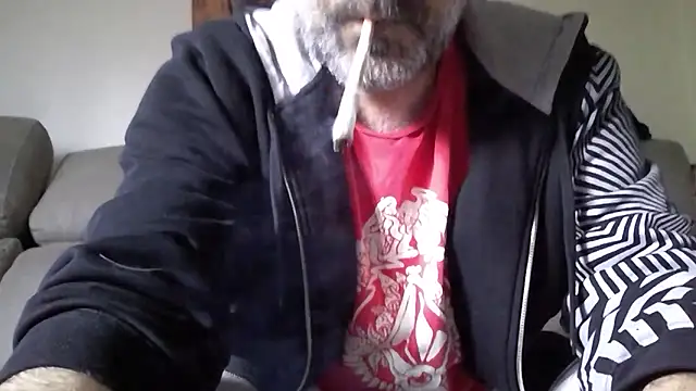 Snapshot of arka6 chatting on 03-10-26, 10:42 arka6 online show from 03-10-26, 10:42