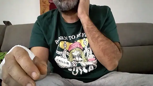 Snapshot of arka6 chatting on 04-21-26, 11:16 arka6 online show from 04-21-26, 11:16