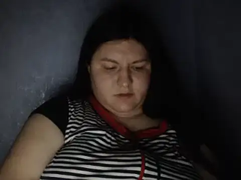 KiraSwee online show from 02-25-25, 05:04