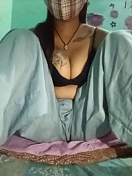 Snapshot of BJPRIYA1991 chatting on 05-27-26, 05:26 BJPRIYA1991 online show from 05-27-26, 05:26