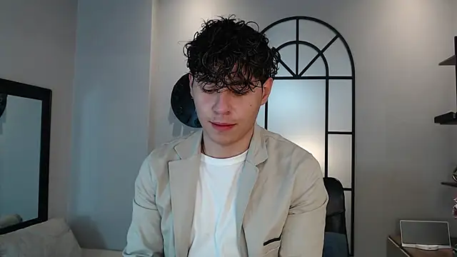 Gabriell ramirez online show from 03-10-25, 03:34