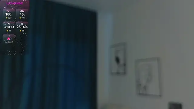 QueenieClagg online show from 03-15-25, 07:42