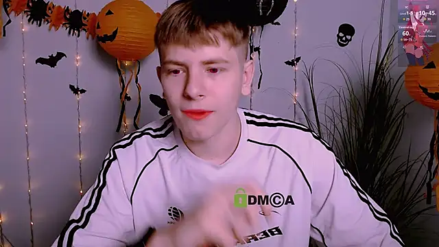 Snapshot of jimmie_hot chatting on 10-22-25, 09:09 jimmie hot online show from 10-22-25, 09:09