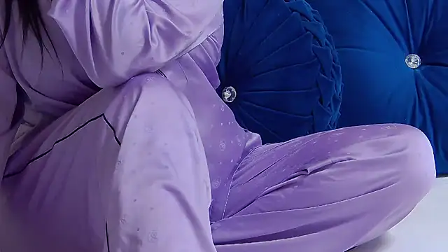 Snapshot of AlessiaExquisit chatting on 10-07-25, 01:58 AlessiaExquisit online show from 10-07-25, 01:58