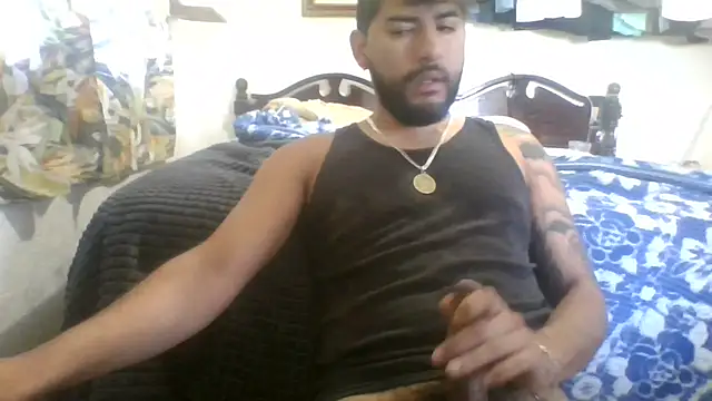 Snapshot of dickman10 chatting on 02-11-26, 03:28 dickman10 online show from 02-11-26, 03:28