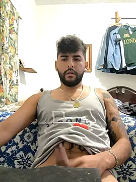 Snapshot of dickman10 chatting on 02-24-26, 03:26 dickman10 online show from 02-24-26, 03:26