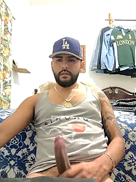 Snapshot of dickman10 chatting on 02-25-26, 04:11 dickman10 online show from 02-25-26, 04:11