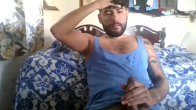 Snapshot of dickman10 chatting on 03-09-26, 03:27 dickman10 online show from 03-09-26, 03:27