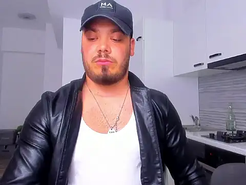 ZackMasterss online show from 05-08-26, 09:53