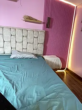 Snapshot of Valu_euphoria chatting on 03-12-25, 10:07 Valu euphoria online show from 03-12-25, 10:07