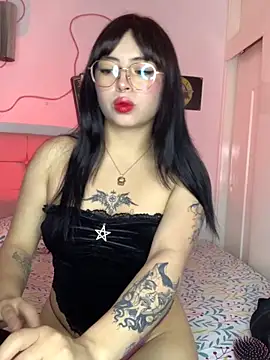 Snapshot of Valu_euphoria chatting on 09-17-25, 07:37 Valu euphoria online show from 09-17-25, 07:37