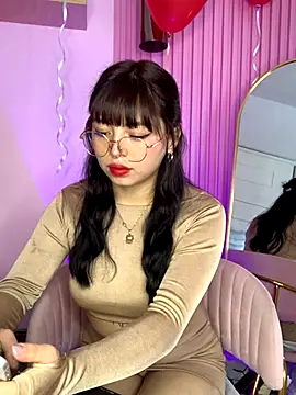 Snapshot of Valu_euphoria chatting on 09-20-25, 04:30 Valu euphoria online show from 09-20-25, 04:30