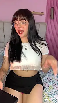 Snapshot of Valu_euphoria chatting on 11-06-25, 08:10 Valu euphoria online show from 11-06-25, 08:10