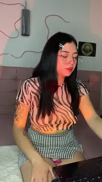 Snapshot of Valu_euphoria chatting on 11-09-25, 03:32 Valu euphoria online show from 11-09-25, 03:32