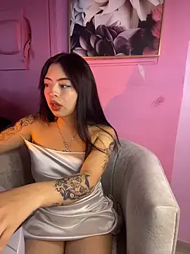 Snapshot of Valu_euphoria chatting on 02-04-26, 08:25 Valu euphoria online show from 02-04-26, 08:25