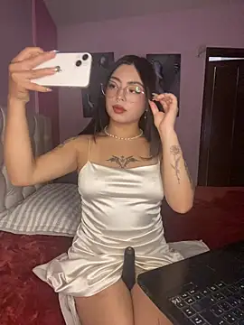 Snapshot of Valu_euphoria chatting on 06-05-26, 07:19 Valu euphoria online show from 06-05-26, 07:19