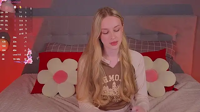 Snapshot of soft_babe chatting on 03-13-26, 08:37 soft babe online show from 03-13-26, 08:37