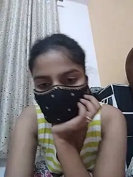 Snapshot of fuungirl38 chatting on 06-10-26, 04:17 fuungirl38 online show from 06-10-26, 04:17