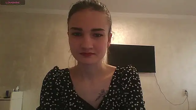 RoyalDessertt online show from 03-07-25, 08:34