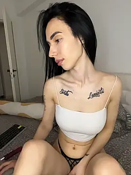 Celine Roxelle online show from 05-11-26, 04:04
