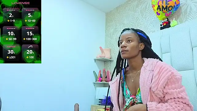 dafnnelewis online show from 06-25-26, 11:15
