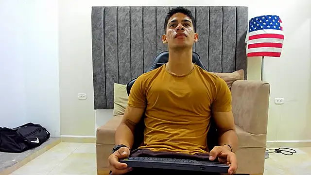 ANDRES STUD online show from 03-20-25, 01:04