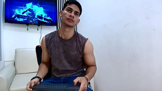 Snapshot of ANDRES_STUD chatting on 03-02-26, 05:08 ANDRES STUD online show from 03-02-26, 05:08