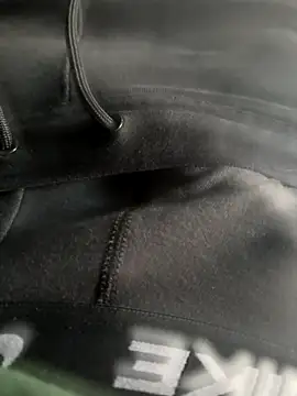 polpolo21 online show from 11-11-25, 02:50