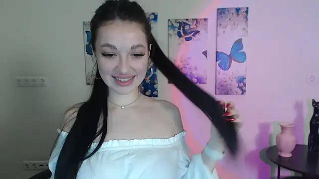 Eva Eldis online show from 02-14-25, 04:41