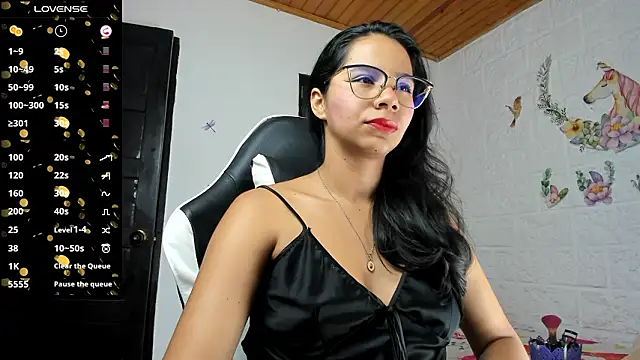 alisson hoffman05 online show from 02-05-26, 03:05