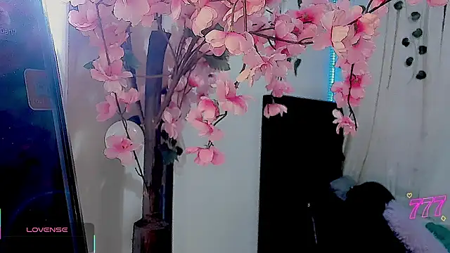 Irina milkmaid online show from 06-22-26, 07:22