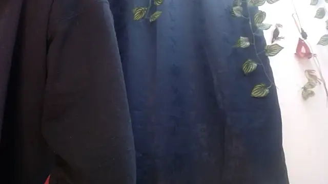 jeans and emma online show from 03-22-25, 11:21