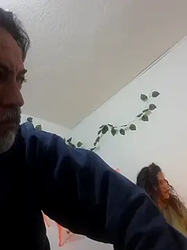 jeans and emma online show from 10-15-25, 09:20