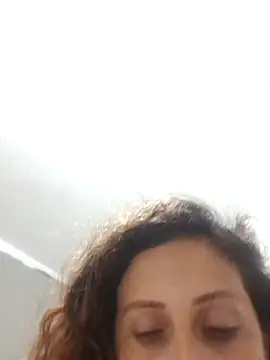 jeans and emma online show from 11-26-25, 03:18