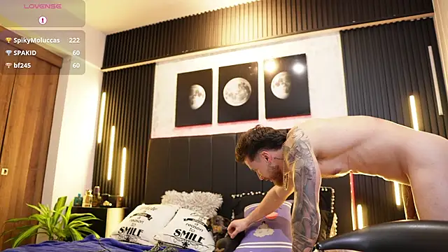 Snapshot of David_blake_ chatting on 02-15-26, 07:51 David blake online show from 02-15-26, 07:51