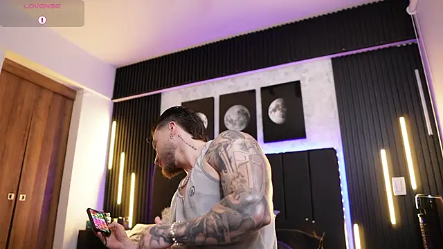 Snapshot of David_blake_ chatting on 03-10-26, 05:45 David blake online show from 03-10-26, 05:45