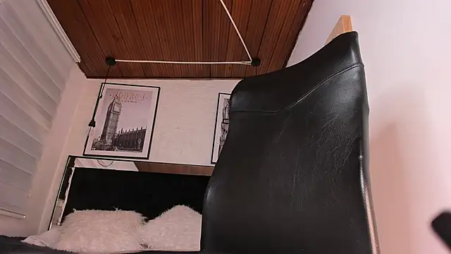 tylla  online show from 02-06-26, 08:01