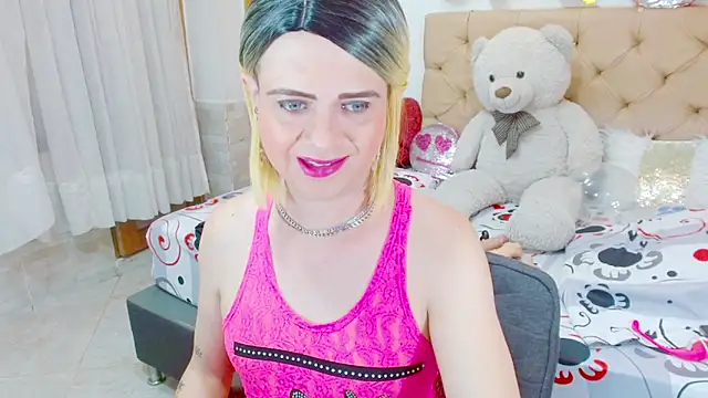 Snapshot of Dolldirtyxxx chatting on 02-27-26, 05:07 Dolldirtyxxx online show from 02-27-26, 05:07